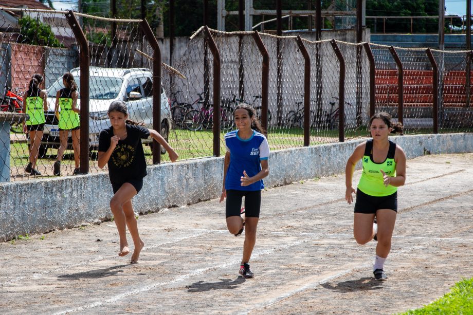 SEJUVEL abre novas turmas de atletismo e paradesporto em TL