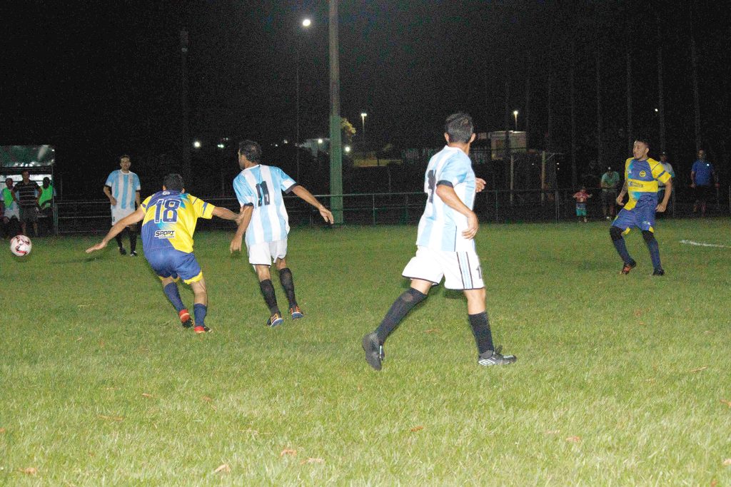 18ª Copa Máster de Futebol Suíço em Naviraí entra na reta final