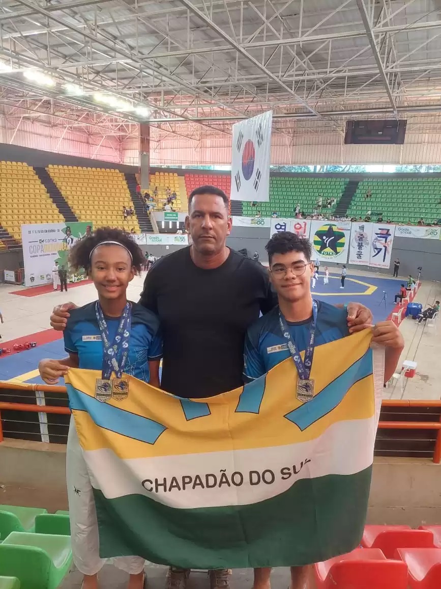 Atletas de Taekwondo de Chapadão do Sul Conquistam Destaque na Copa Regional