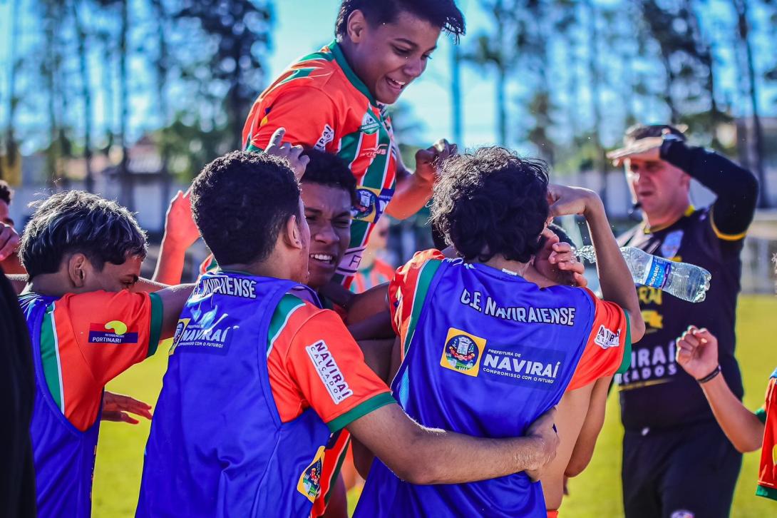 Dois mandantes e dois visitantes vencem nas quartas de final do Estadual Sub-15