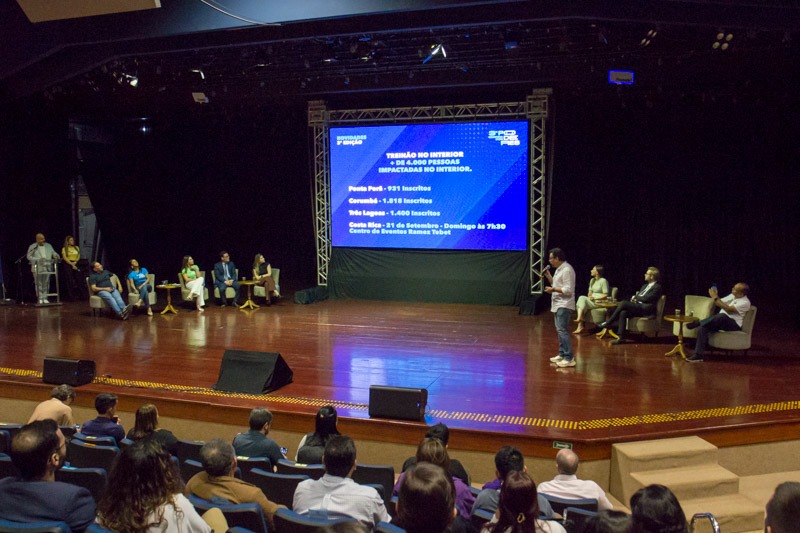Saúde, integração e solidariedade: 3ª Co...