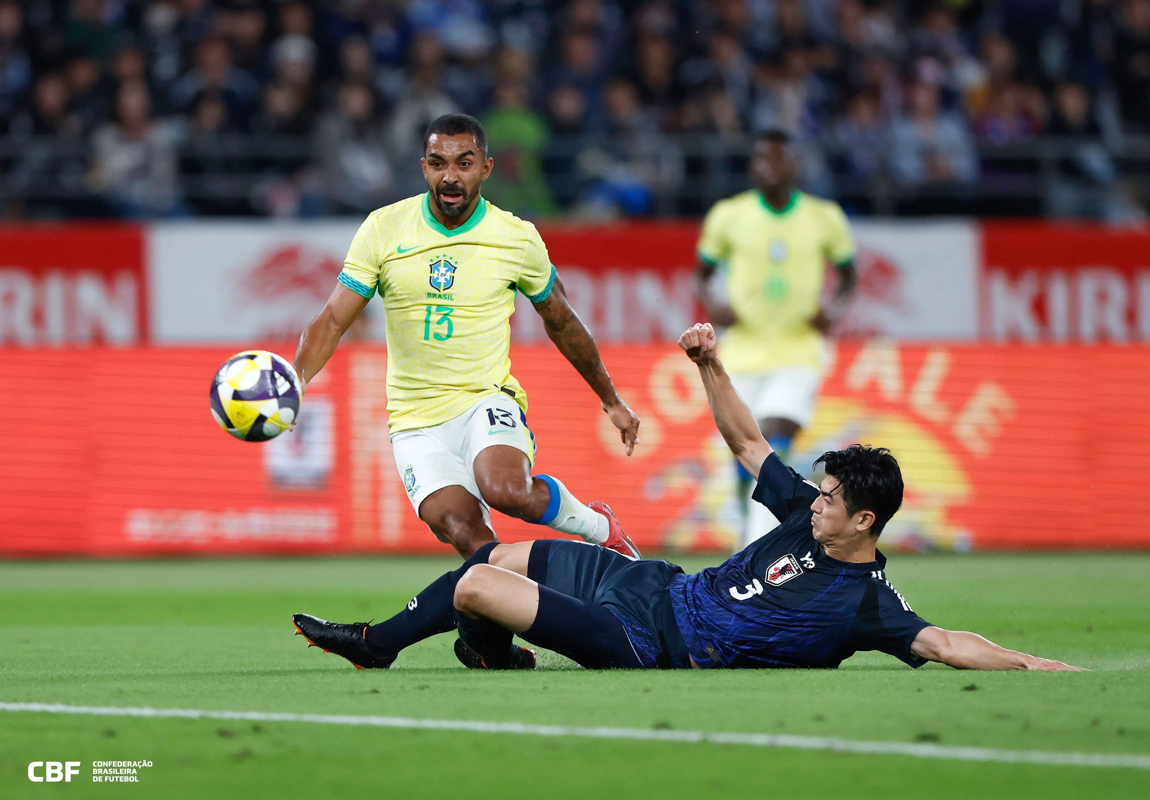 Brasil é superado pelo Japão no Estádio de Tóquio