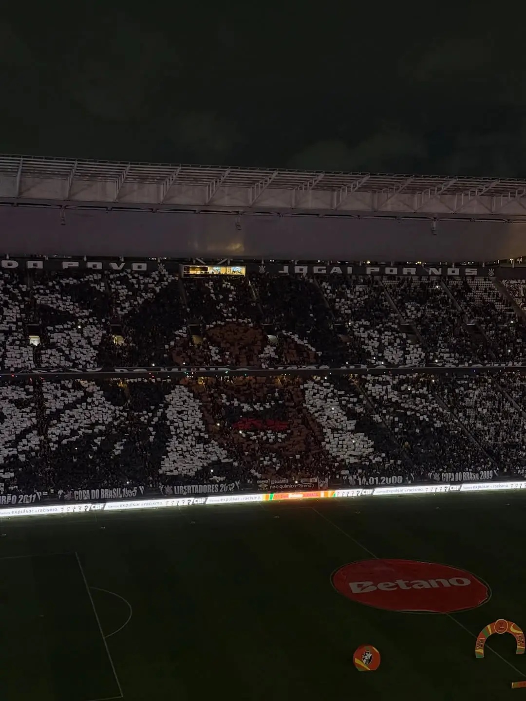 Corinthians e Vasco empatam no primeiro...