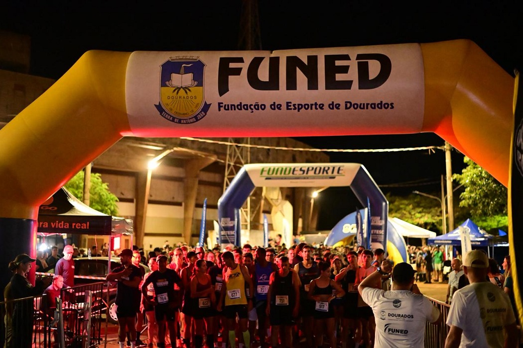 Corrida do Trabalhador reuniu esporte e...
