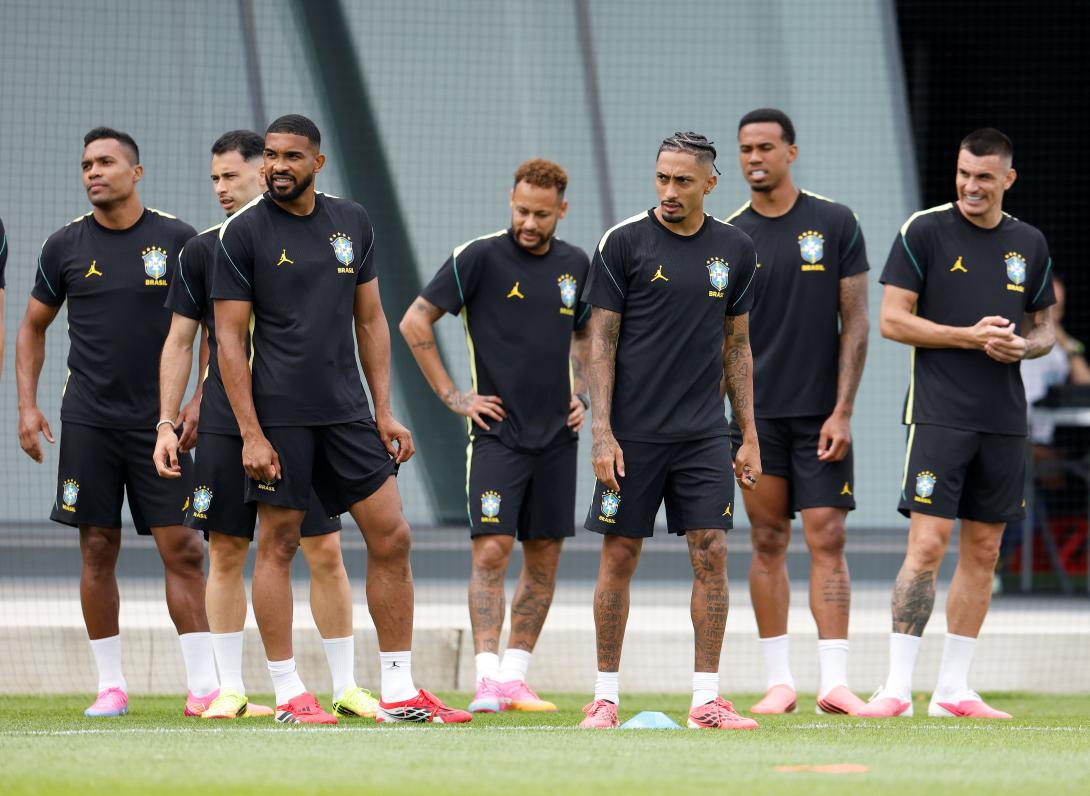 Seleção Brasileira enfrenta Haiti pela primeira vitória na Copa do Mundo