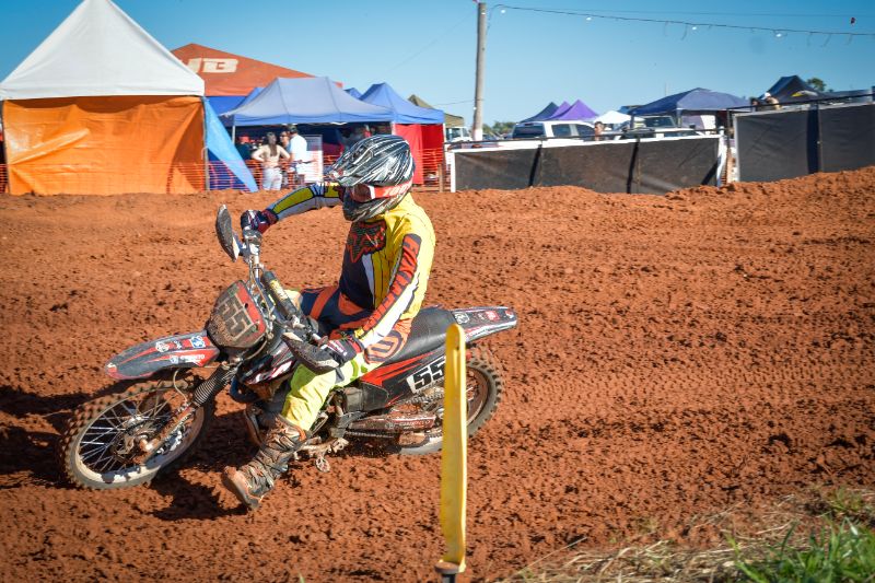 Velocross movimenta Aquidauana com grandes disputas e participação de mais de 100 pilotos