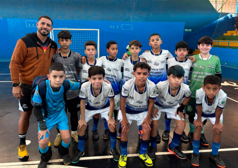 Forjando Campeões Futsal representa Cost...
