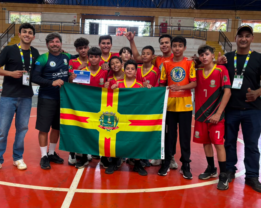 Handebol masculino de Sidrolândia conqui...