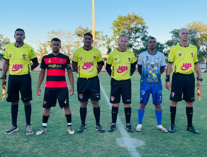 Semifinais do 2º Campeonato Municipal de Futebol movimentaram o Estádio Pereirão